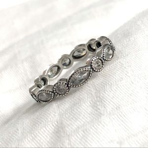 Alluring Brilliant Marquise Ring